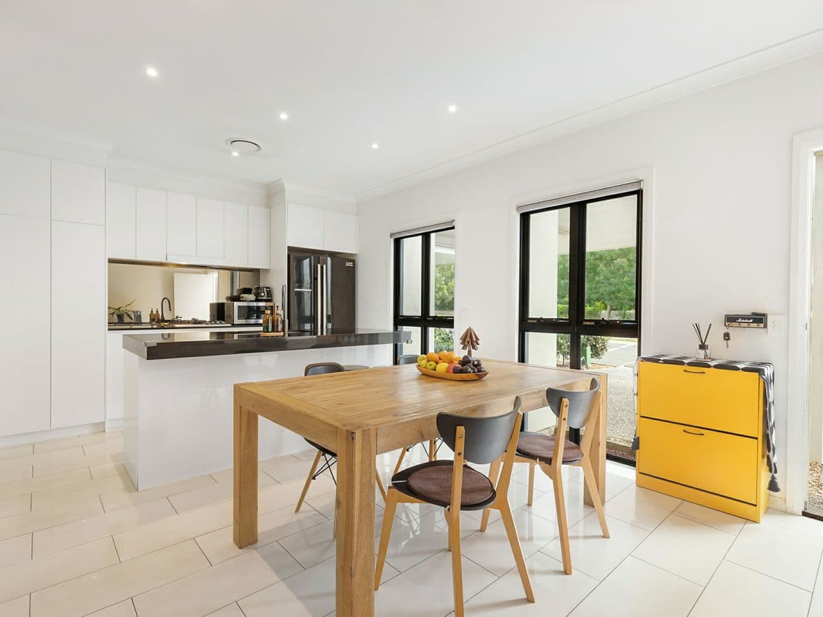 83 Grace Crescent, KELLYVILLE, Kellyville - Thumbnail 4