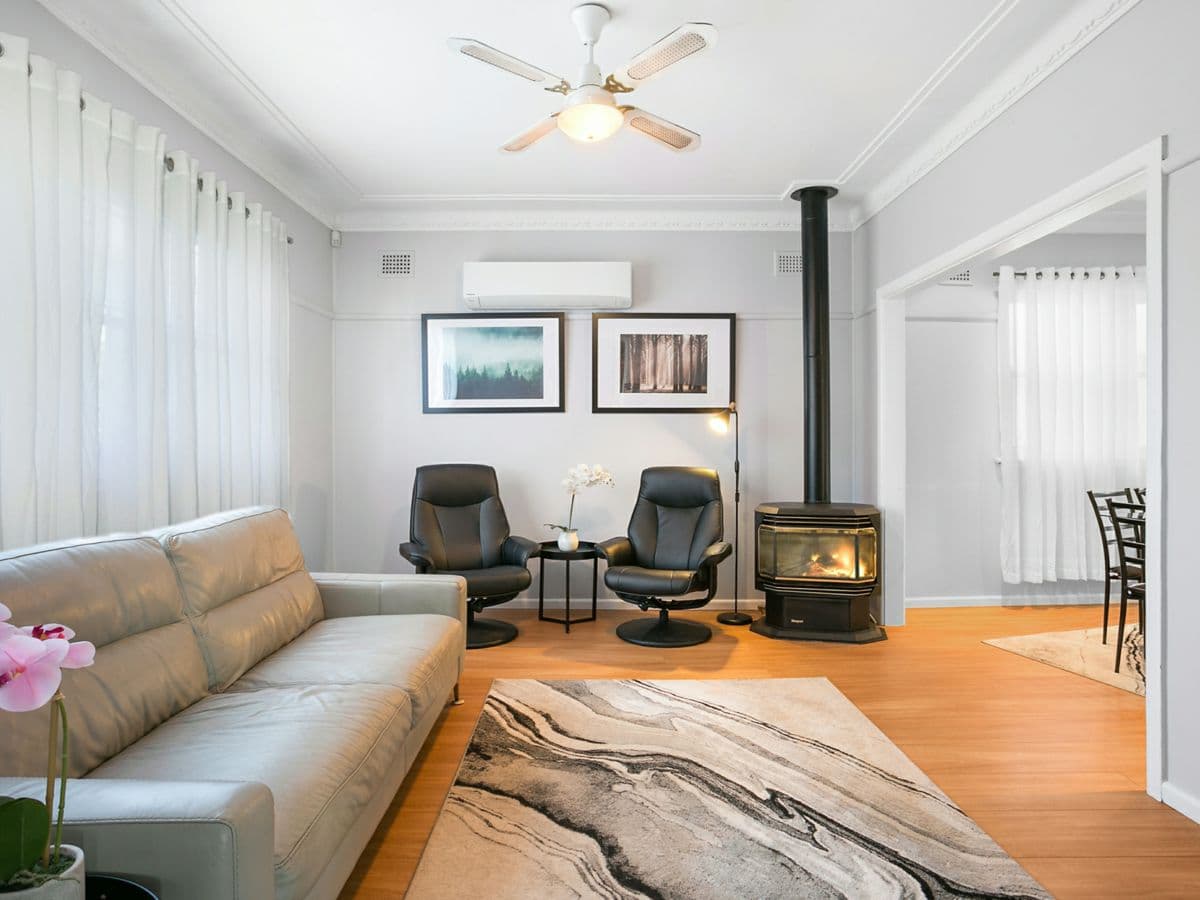 7 Queen Street, REVESBY, Revesby - Thumbnail 2