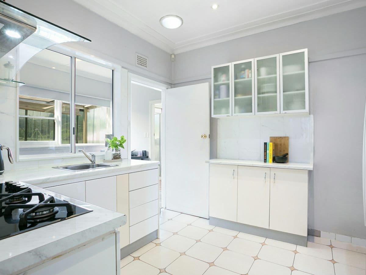 7 Queen Street, REVESBY, Revesby - Thumbnail 3