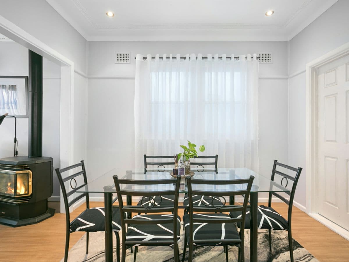 7 Queen Street, REVESBY, Revesby - Thumbnail 4