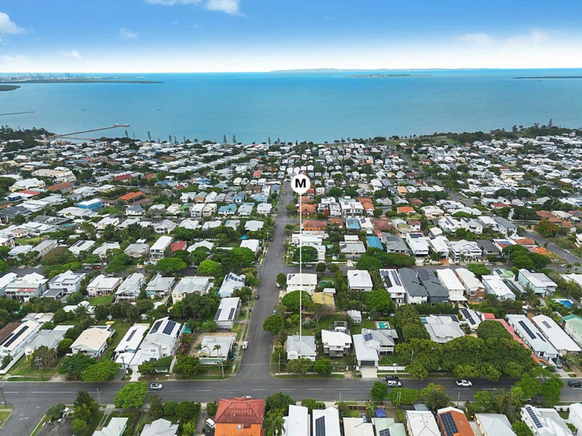 1 Wolsey Parade, WYNNUM, Wynnum - Image 1