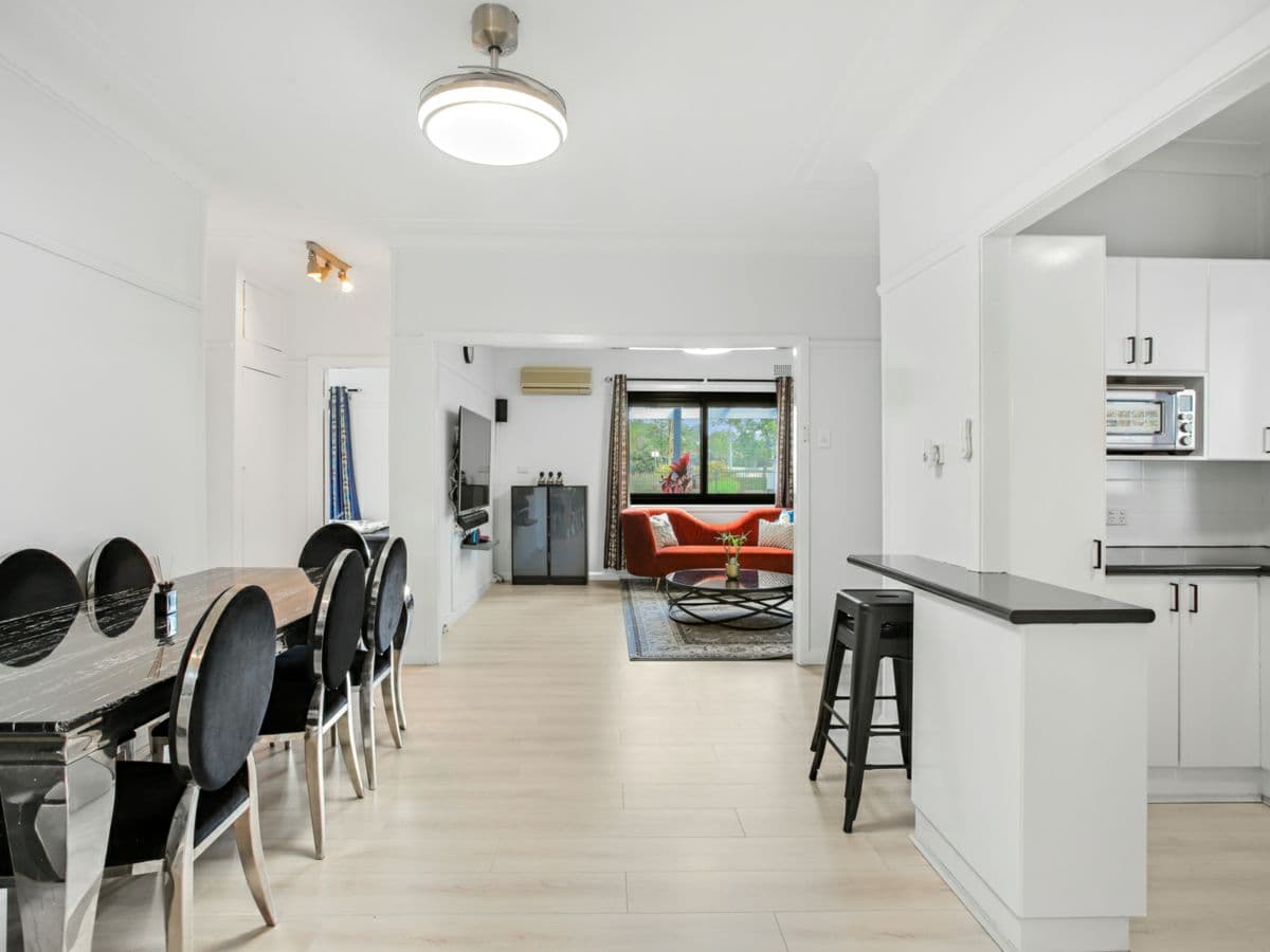 31 Smith Street, WENTWORTHVILLE, Wentworthville - Thumbnail 3