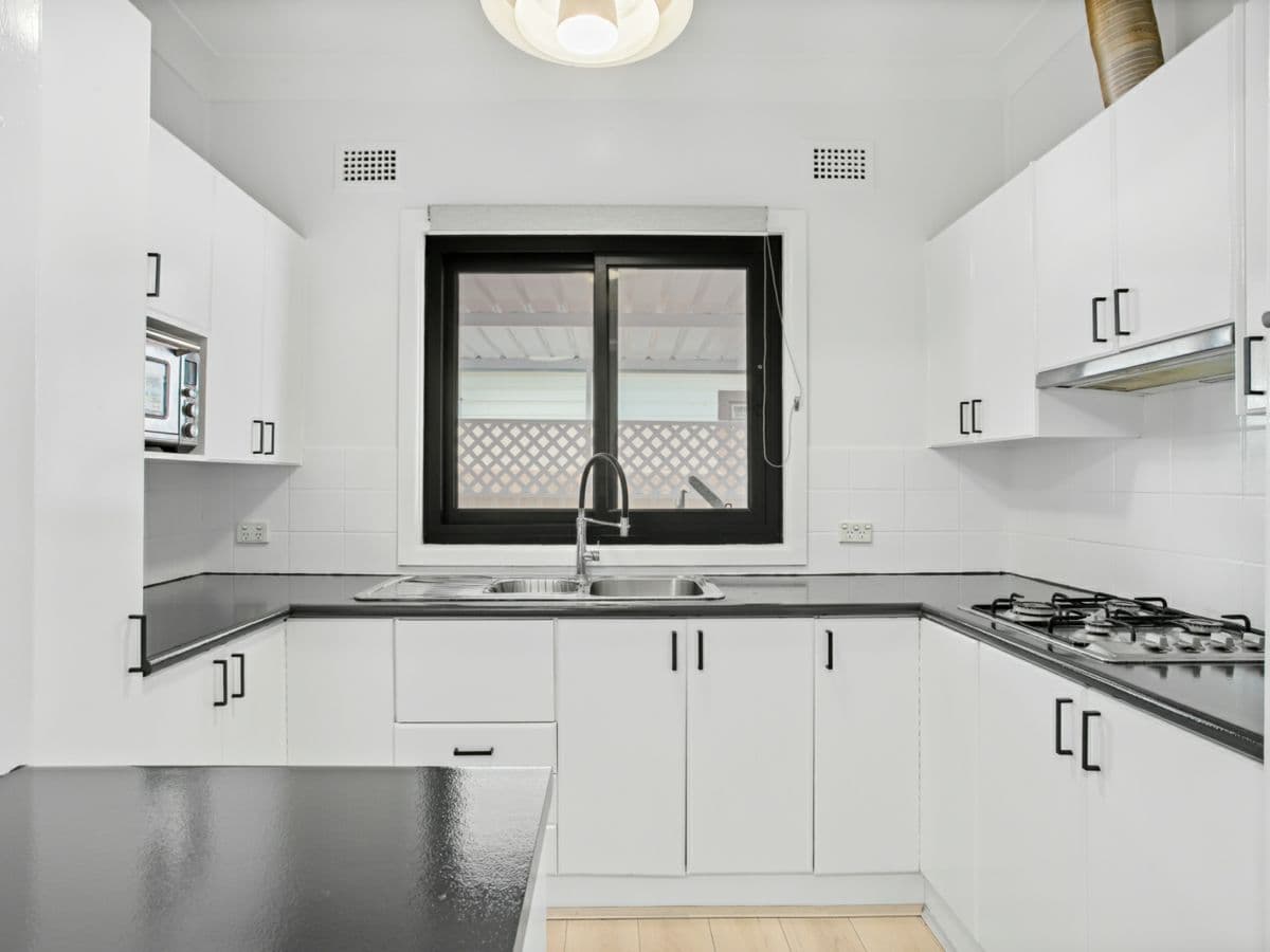 31 Smith Street, WENTWORTHVILLE, Wentworthville - Thumbnail 5