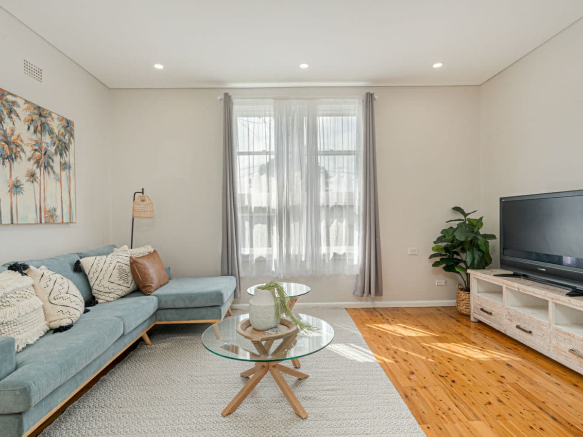 4 Laurel Place, LALOR PARK, Lalor Park - Thumbnail 2