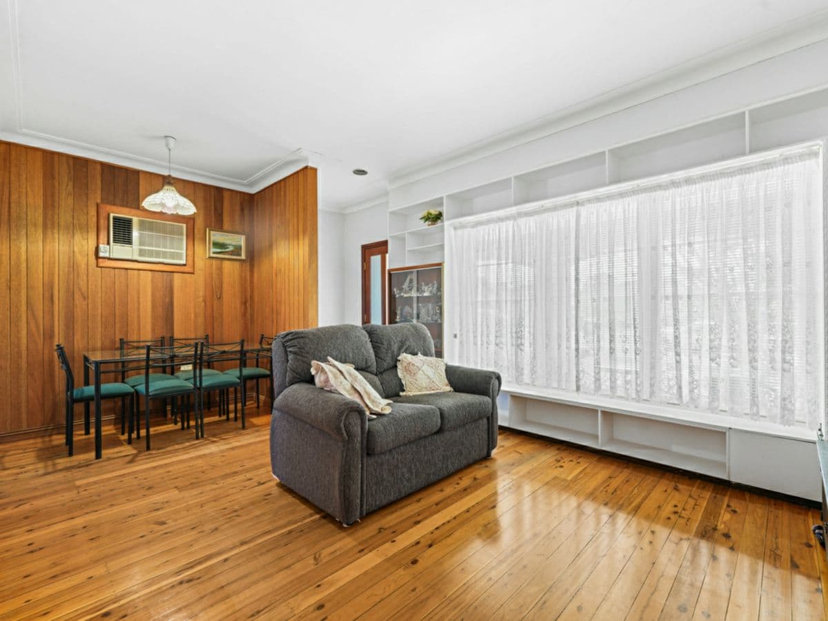 33 Rangers Road, YAGOONA, Yagoona - Thumbnail 4