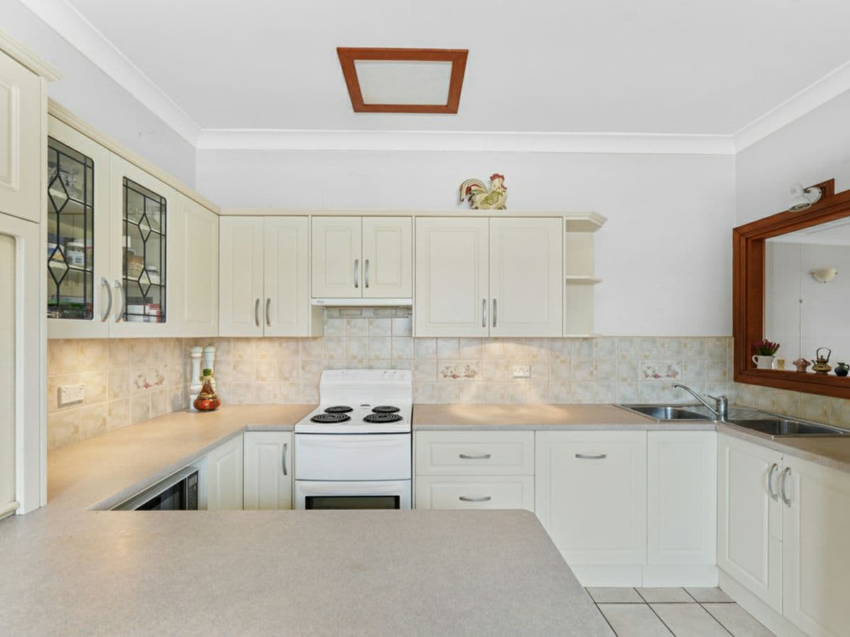 33 Rangers Road, YAGOONA, Yagoona - Thumbnail 5
