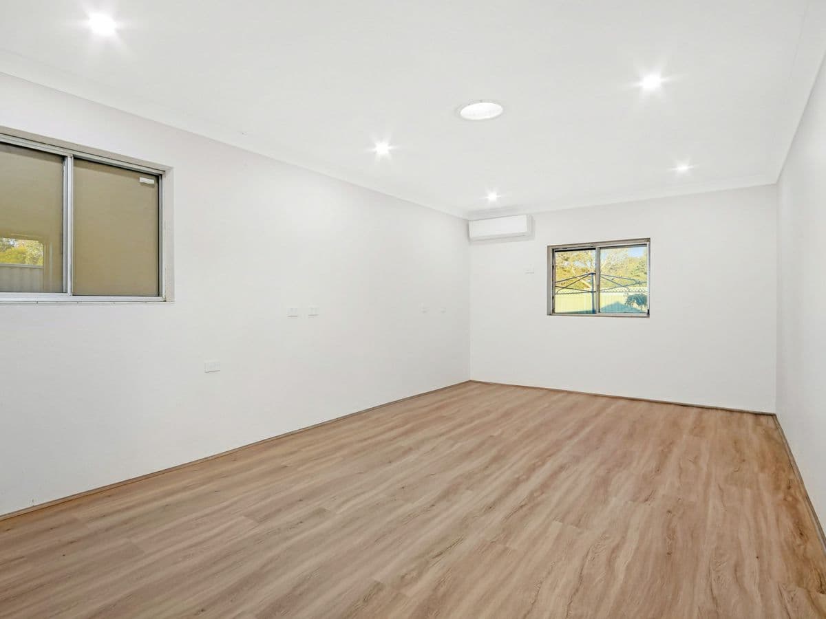 7 Kent Street, BLACKTOWN, Blacktown - Thumbnail 3