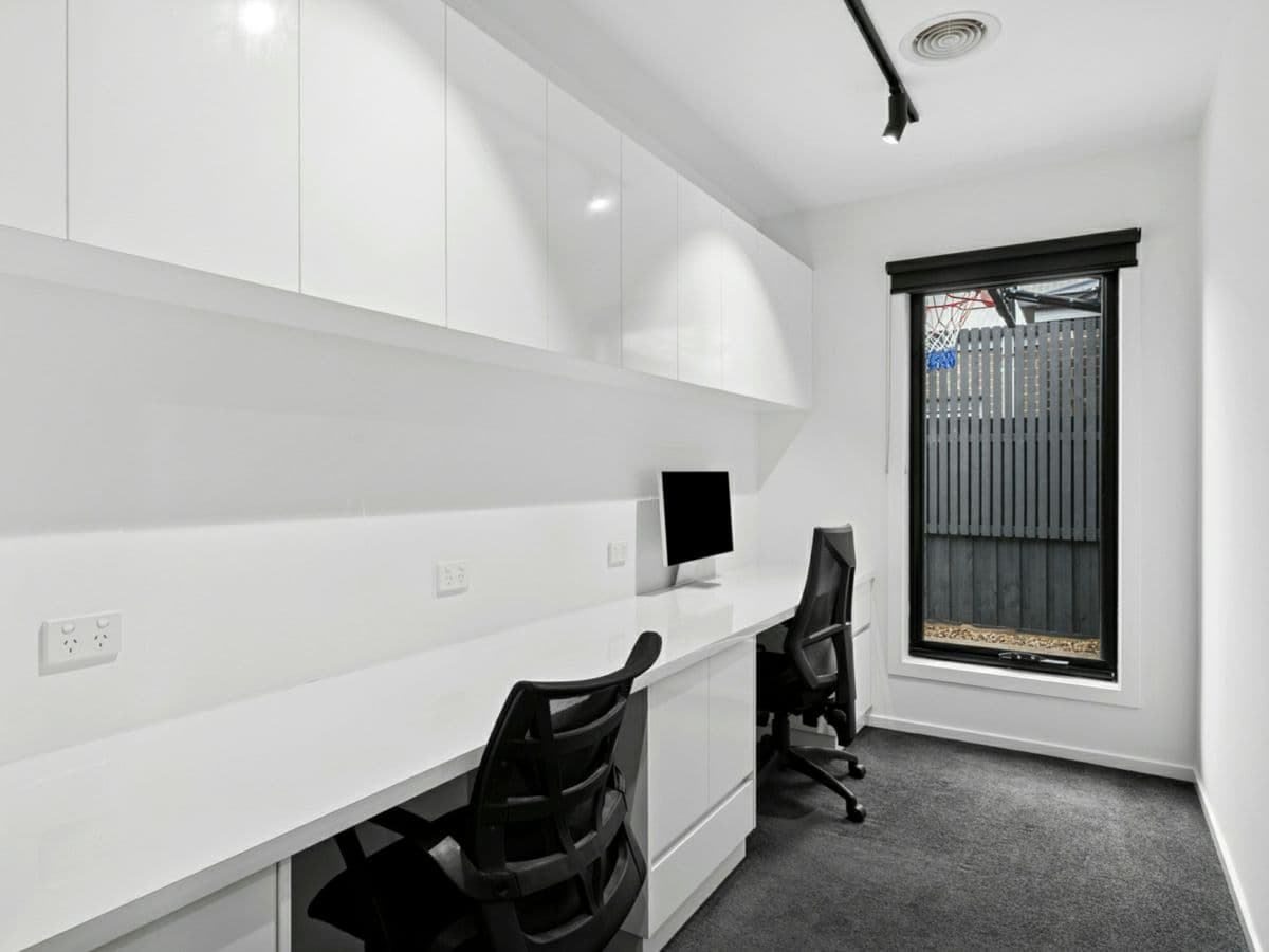 33 Springdale Rise, HIGHTON, Highton - Thumbnail 5