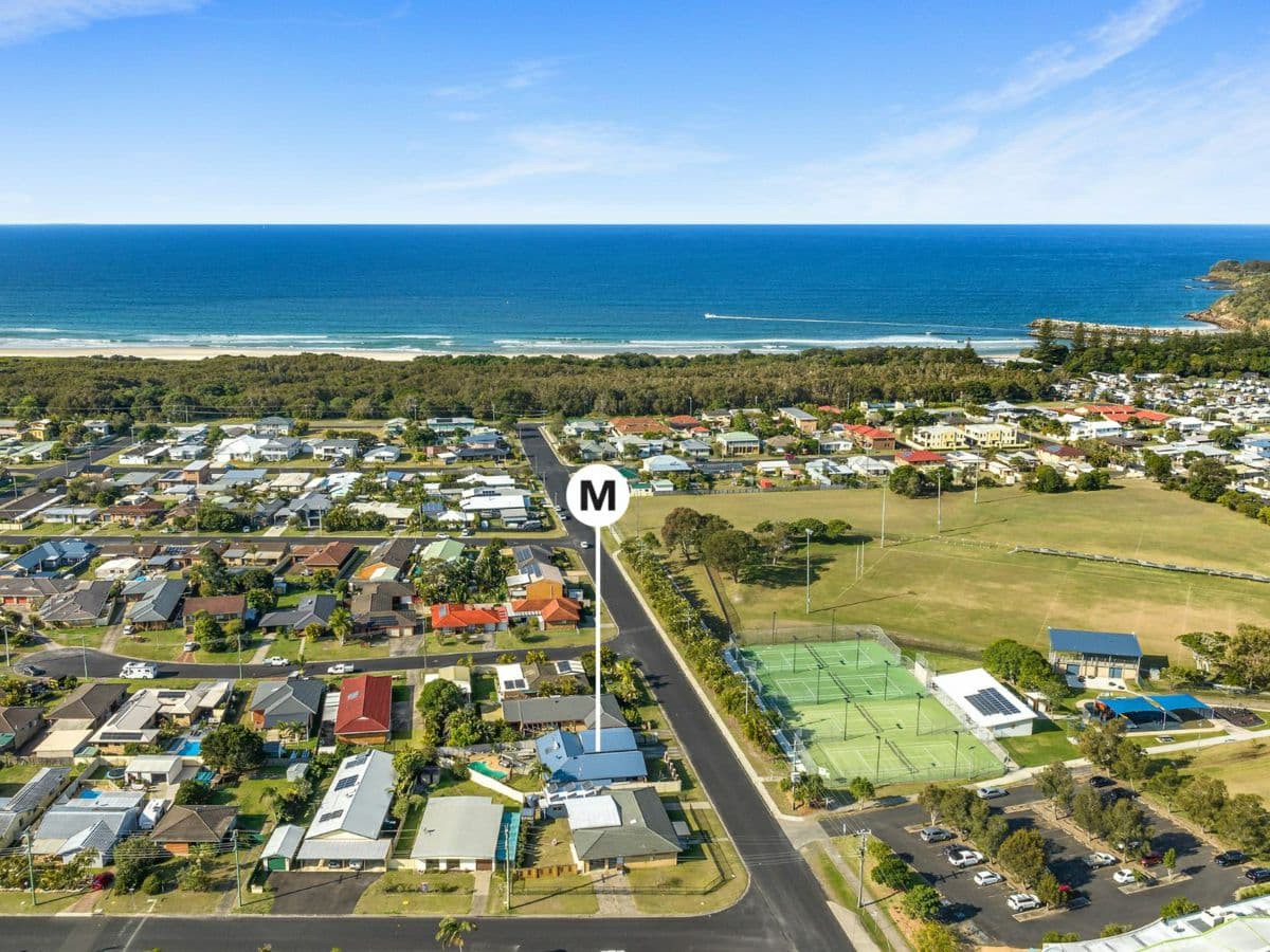 32 Ash Street, EVANS HEAD, Evans Head - Image 1