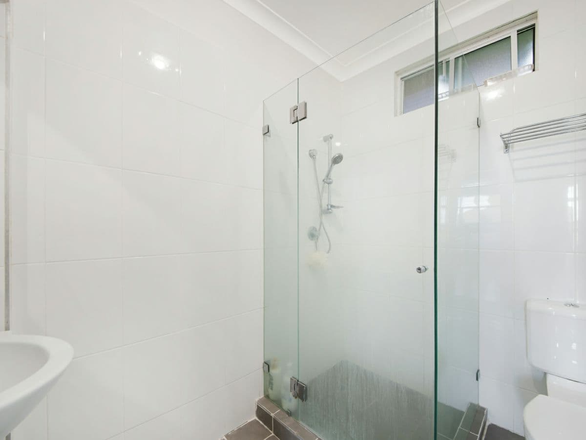 8 Northumberland Avenue, MOUNT COLAH, Mount Colah - Thumbnail 8