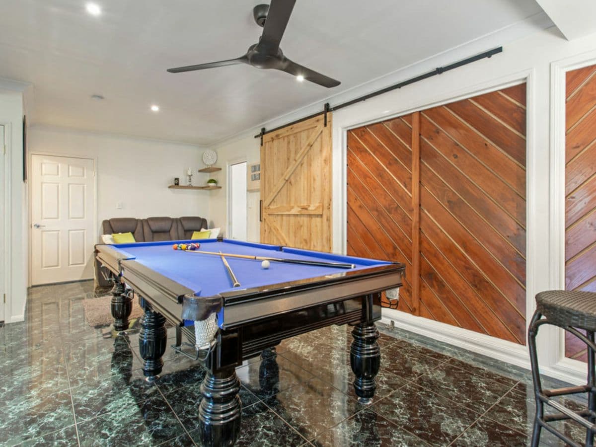 19 Chilton Court, DEEBING HEIGHTS, Deebing Heights - Thumbnail 4