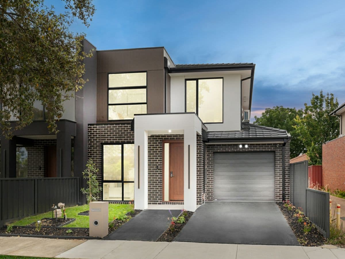 1B/2 Glenbrook Avenue, CLAYTON, Clayton - Image 1