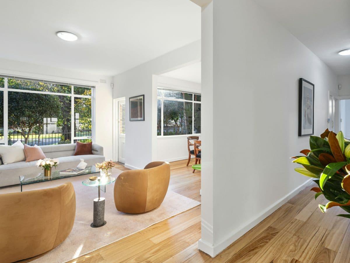 1/126 Alma Road, ST KILDA EAST, St Kilda East - Thumbnail 3