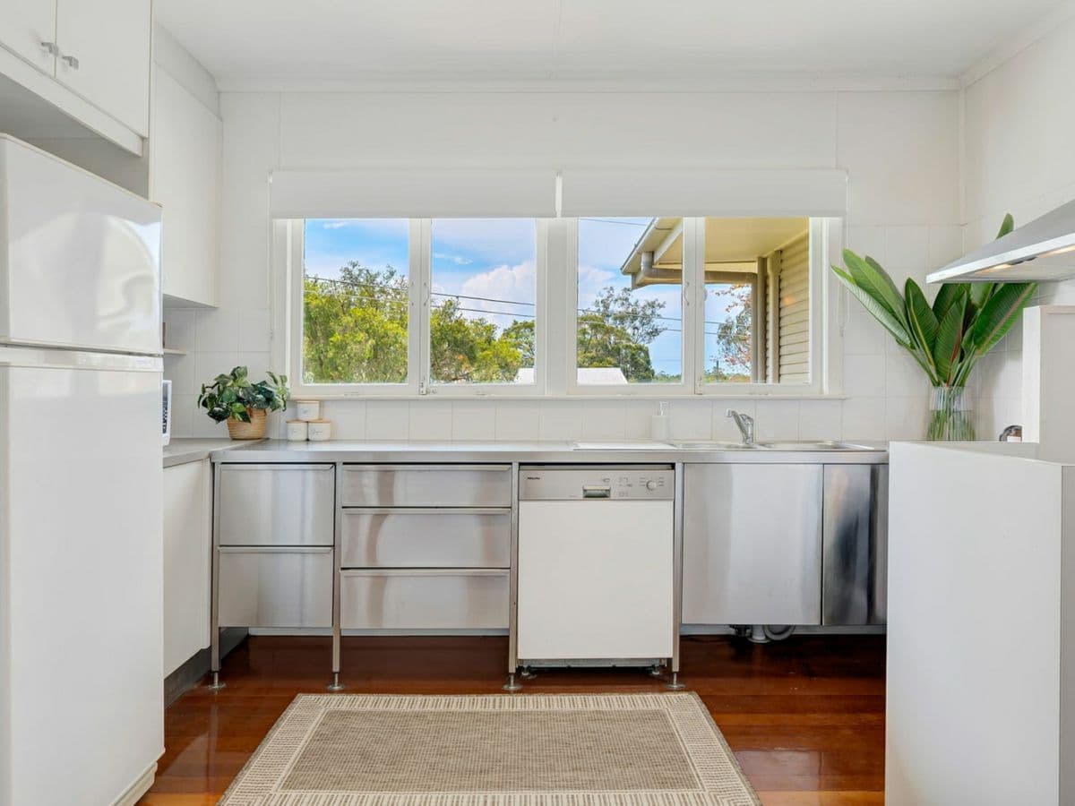7 Stebbing Street, ASPLEY, Aspley - Thumbnail 2