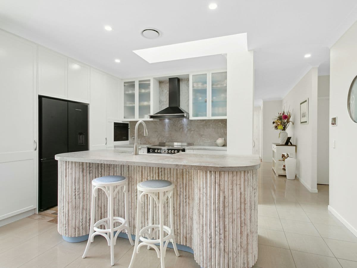 272 Easthill Drive, ROBINA, Robina - Thumbnail 3