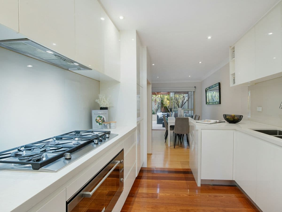 2/221A North Rocks Road, NORTH ROCKS, North Rocks - Thumbnail 3