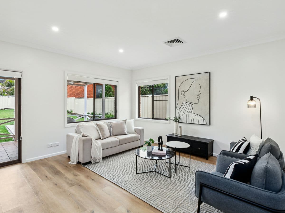 4 Gosford Street, POINT CLARE, Point Clare - Thumbnail 3