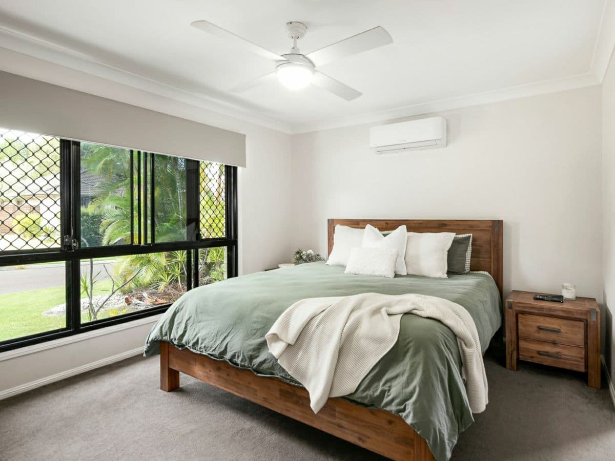 33 Huntley Place, CALOUNDRA WEST, Caloundra West - Thumbnail 4