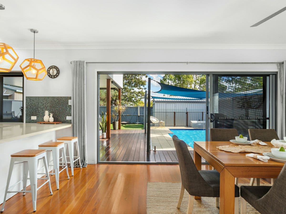 100 Westminster Avenue, GOLDEN BEACH, Golden Beach - Thumbnail 3