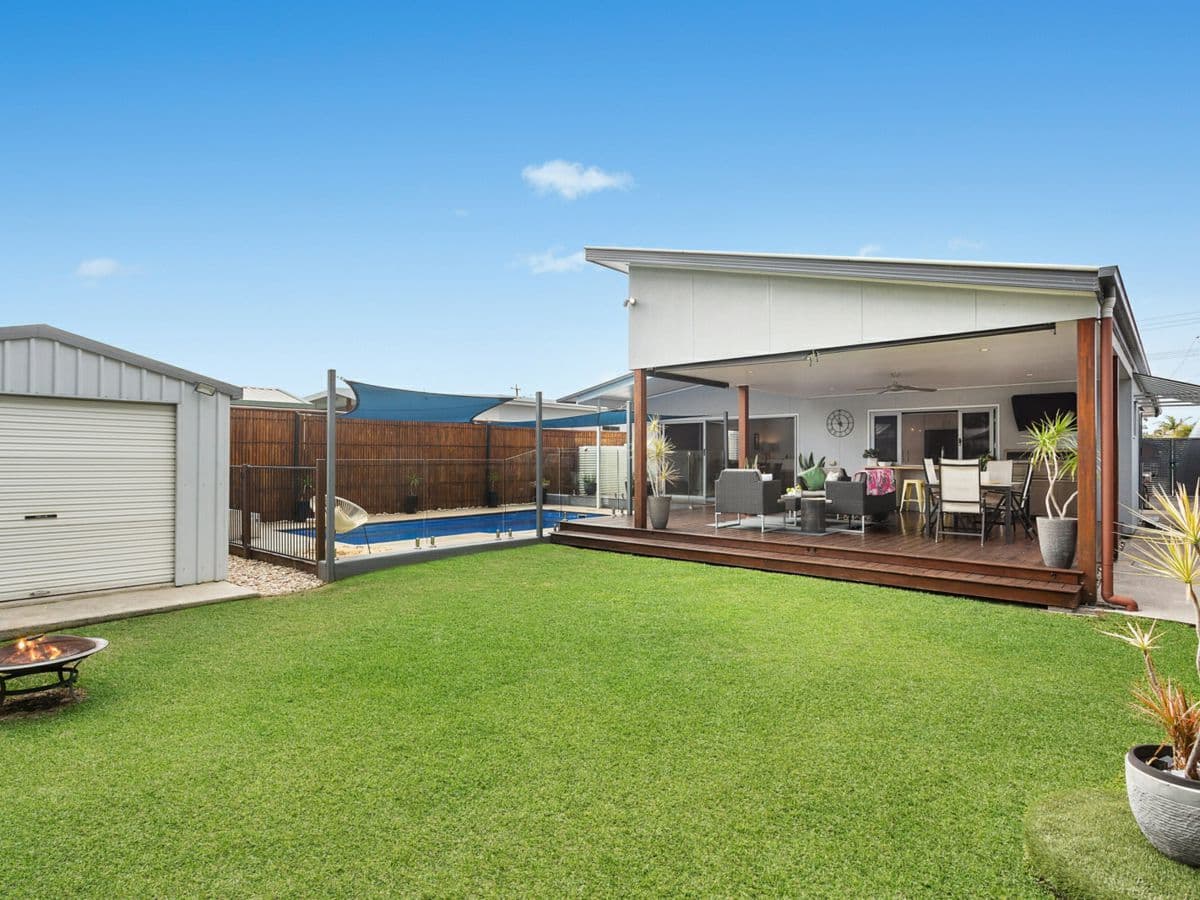 100 Westminster Avenue, GOLDEN BEACH, Golden Beach - Thumbnail 6