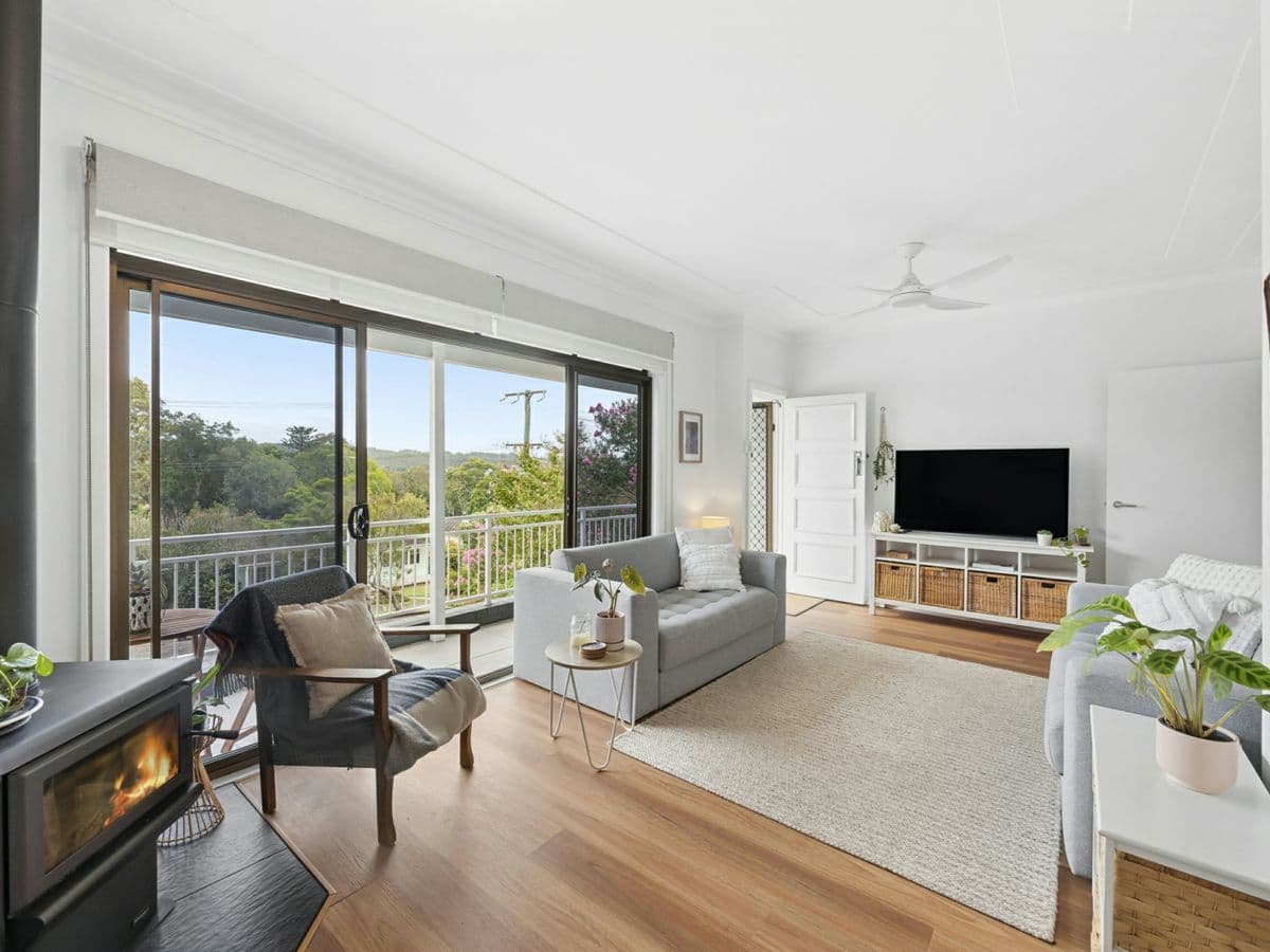 69 Carolyn Street, ADAMSTOWN HEIGHTS, Adamstown Heights - Thumbnail 3