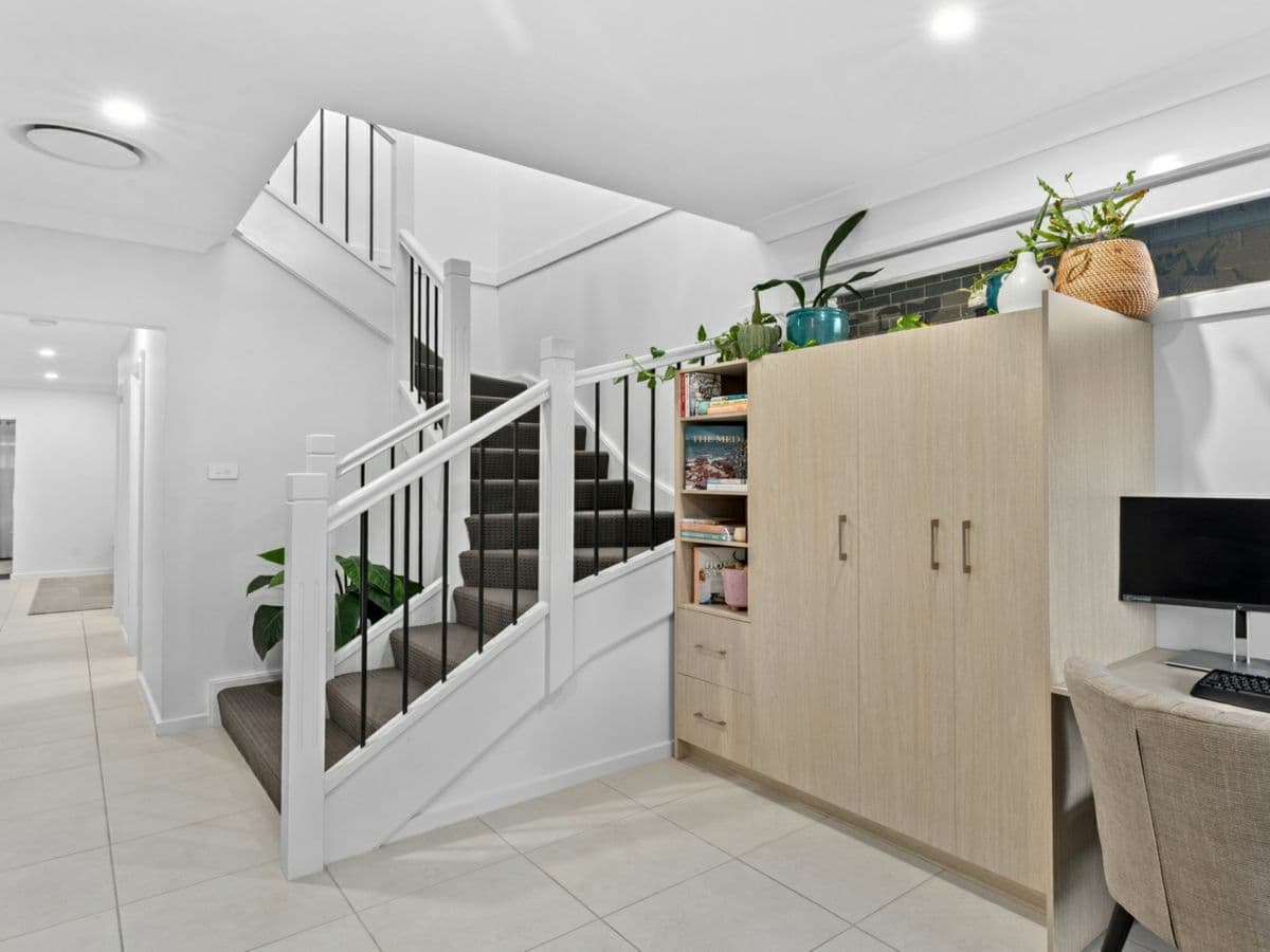 4 Myrtle Crescent (Gables), BOX HILL, Box Hill - Thumbnail 7