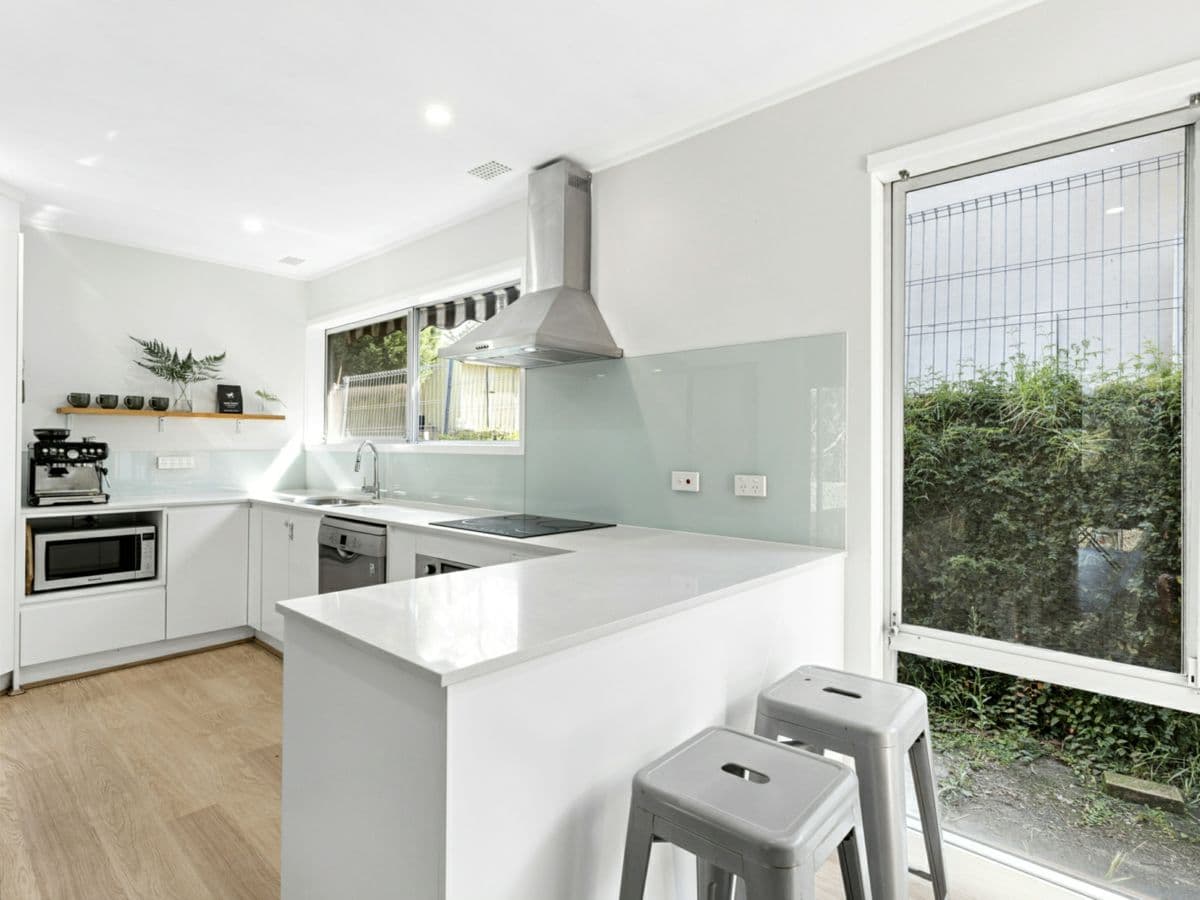 8 Wyang Place, ENGADINE, Engadine - Thumbnail 5