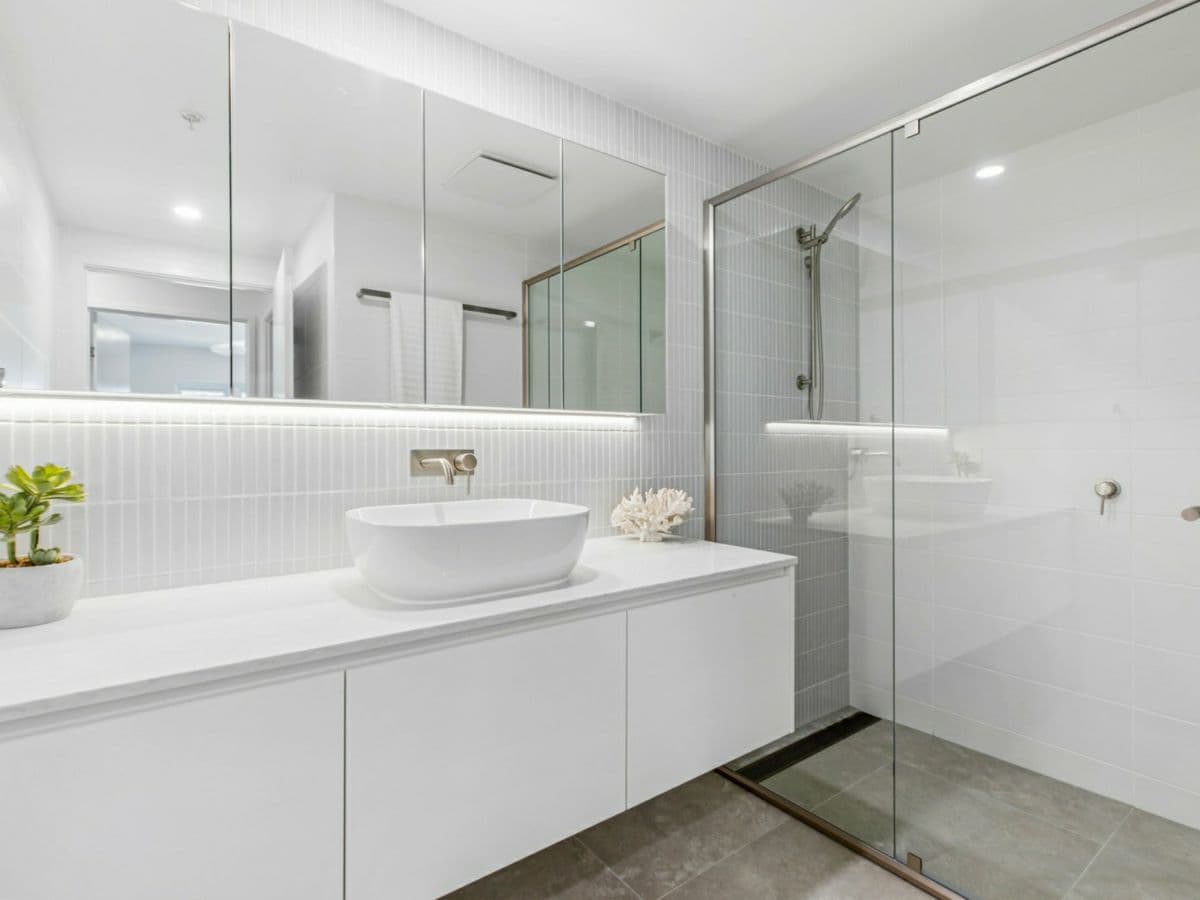 16/73 Bradman Avenue, MAROOCHYDORE, Maroochydore - Thumbnail 6