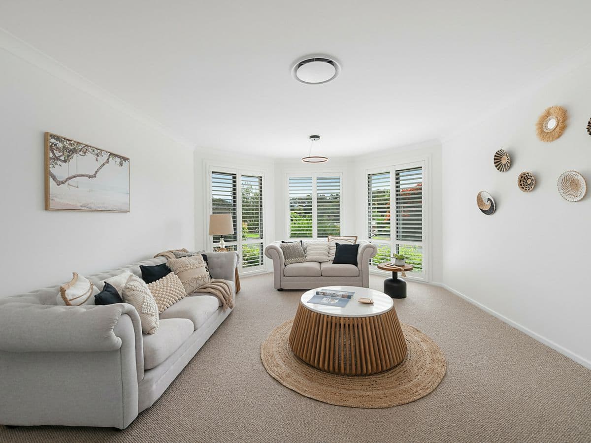 47 Sapphire Drive, PORT MACQUARIE, Port Macquarie - Thumbnail 3