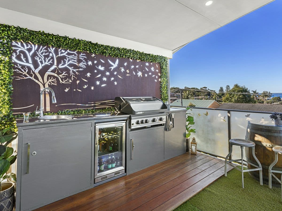 10 Raymond Avenue, SALAMANDER BAY, Salamander Bay - Thumbnail 3