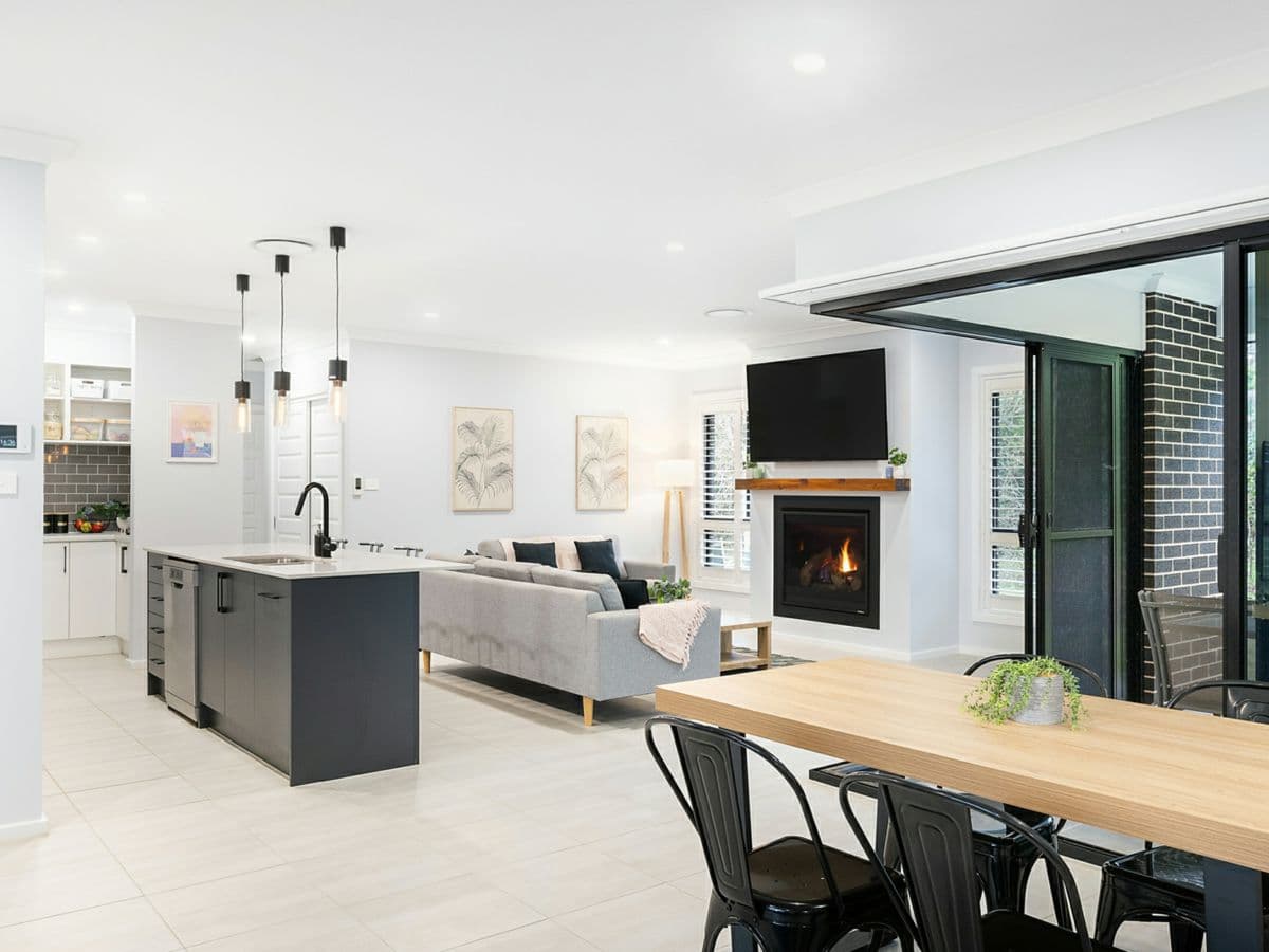 50 Forest Park Road, BLACKHEATH, Blackheath - Thumbnail 3