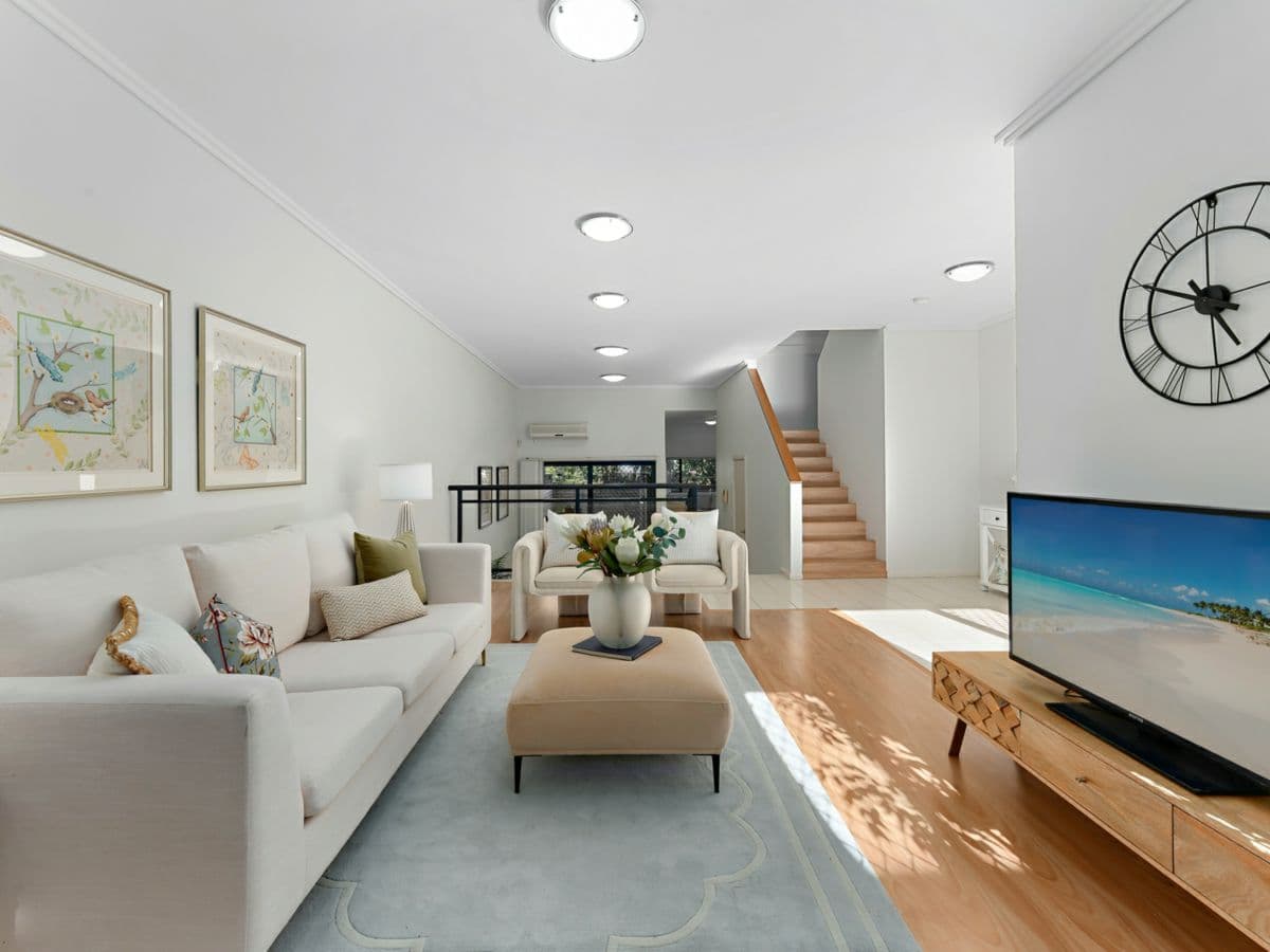 18/2 Charles Street, CARLINGFORD, Carlingford - Thumbnail 2