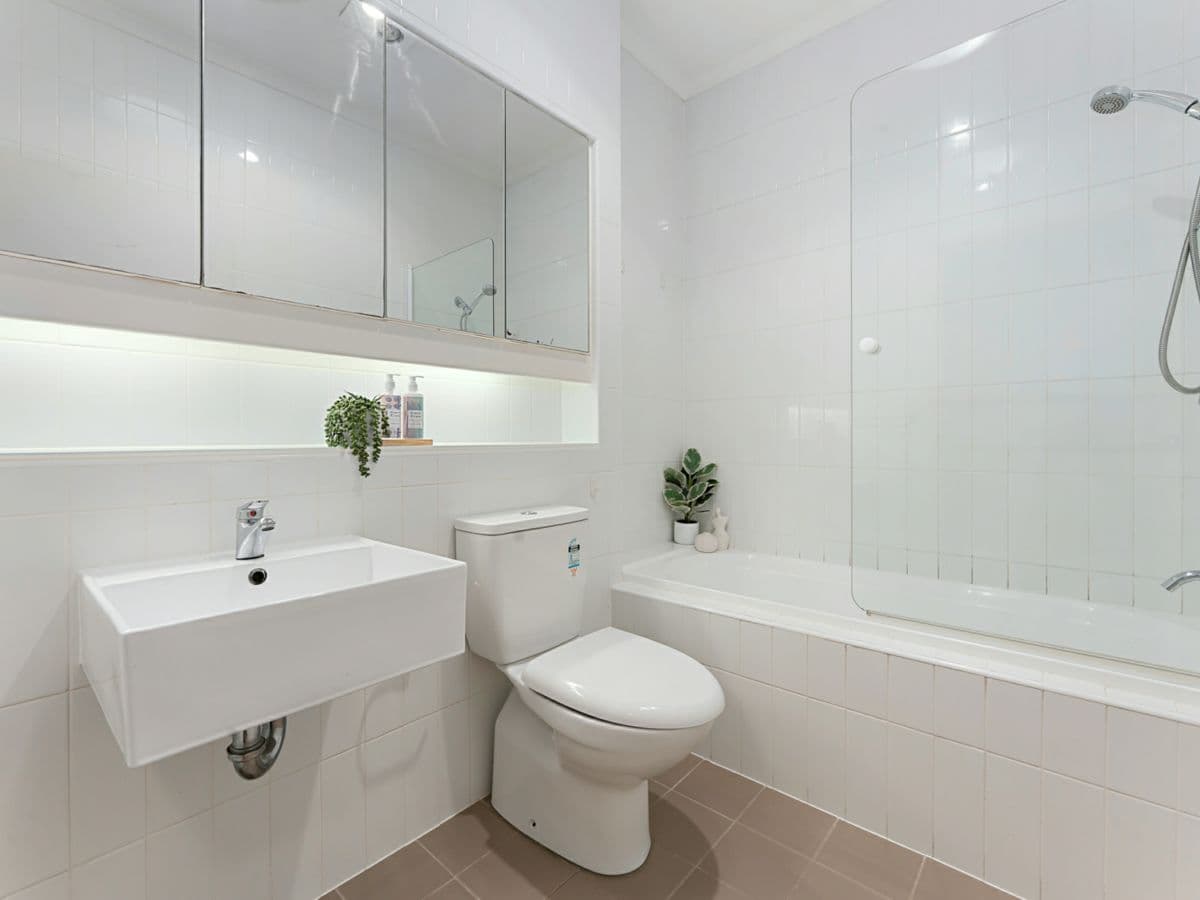 18/2 Charles Street, CARLINGFORD, Carlingford - Thumbnail 8