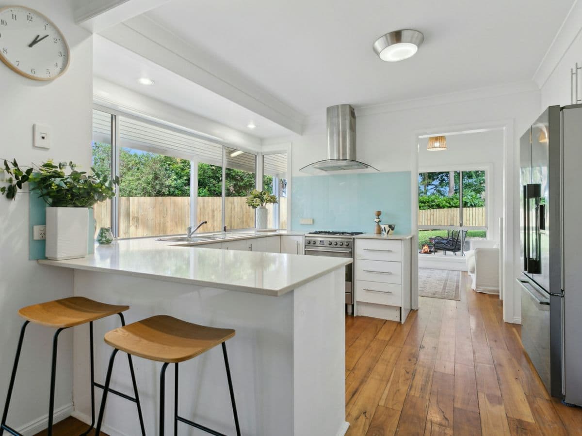 24 Beaumont Court, CURRUMBIN WATERS, Currumbin Waters - Thumbnail 2