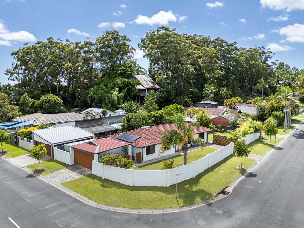 2 Fatsia Court, ELANORA, Elanora - Image 1