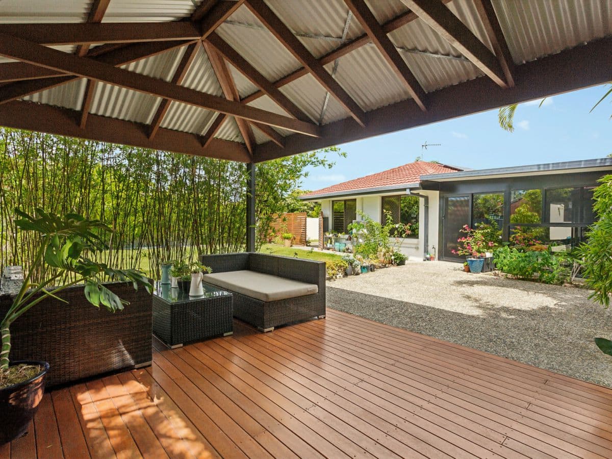 2 Fatsia Court, ELANORA, Elanora - Thumbnail 8