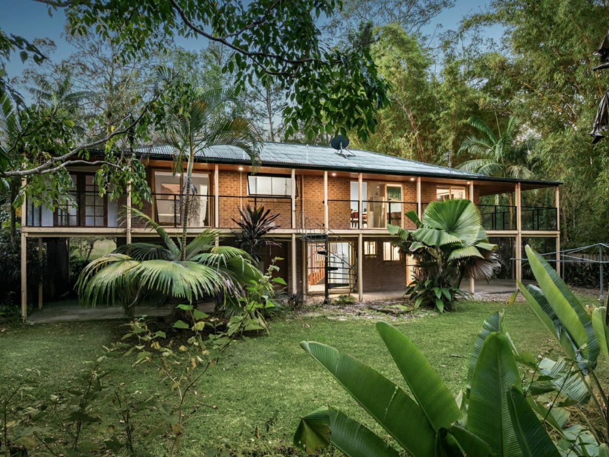 4 Gattera Road, LANDSBOROUGH, Landsborough - Thumbnail 2