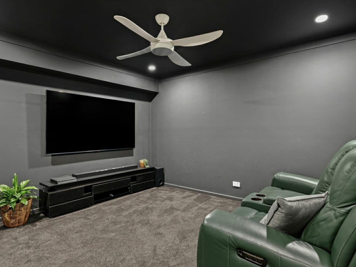 4 Gattera Road, LANDSBOROUGH, Landsborough - Thumbnail 8