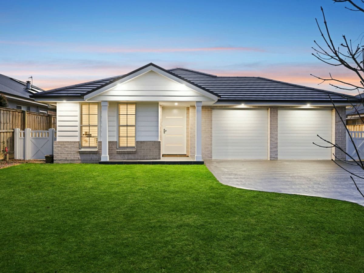 19 Green Street, RENWICK, Renwick - Image 1