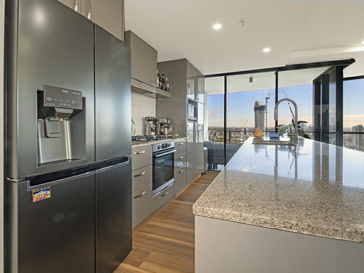 2006/4 Wahroonga Place, SURFERS PARADISE, Surfers Paradise - Thumbnail 8