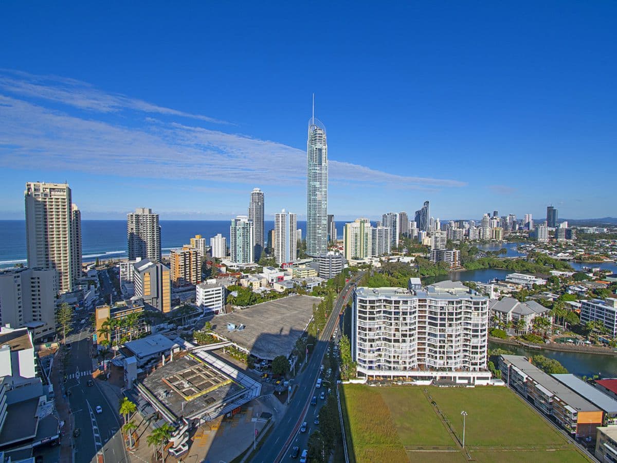 2701/4 WAHROONGA Place, SURFERS PARADISE, Surfers Paradise - Thumbnail 2
