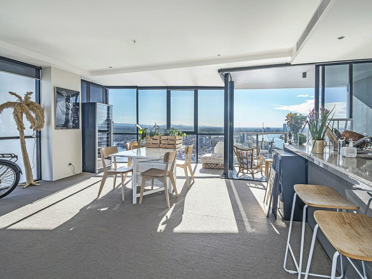 2701/4 WAHROONGA Place, SURFERS PARADISE, Surfers Paradise - Thumbnail 7