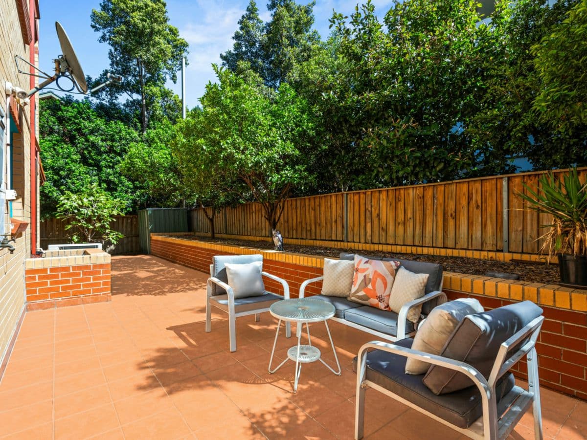 3/15-17 Carilla Street, BURWOOD, Burwood - Thumbnail 2
