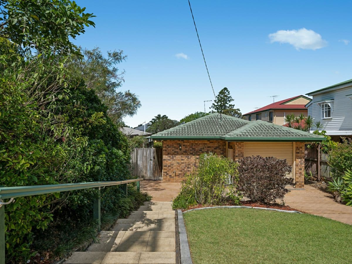 58 Richmond Street, GORDON PARK, Gordon Park - Image 1