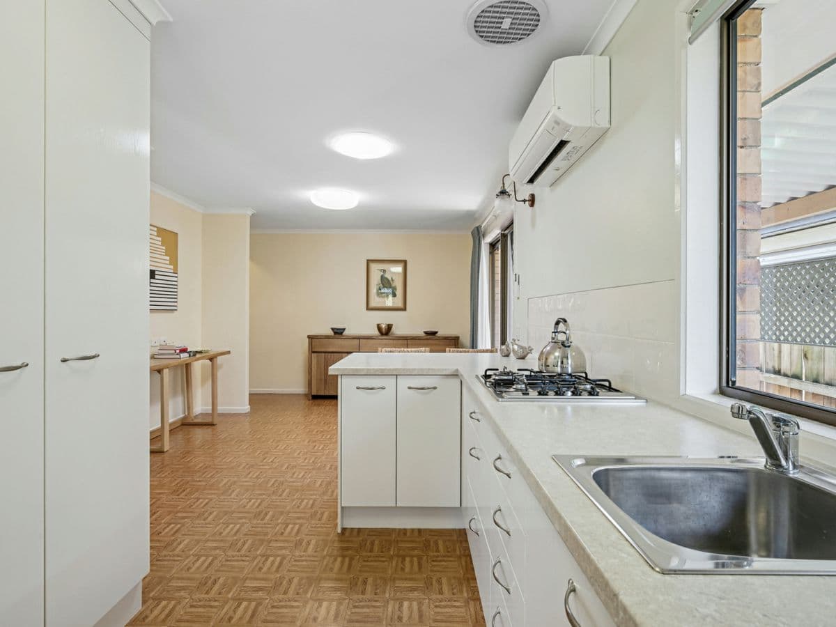 58 Richmond Street, GORDON PARK, Gordon Park - Thumbnail 3