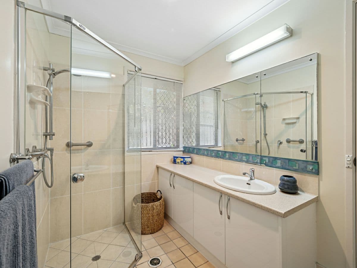 58 Richmond Street, GORDON PARK, Gordon Park - Thumbnail 7