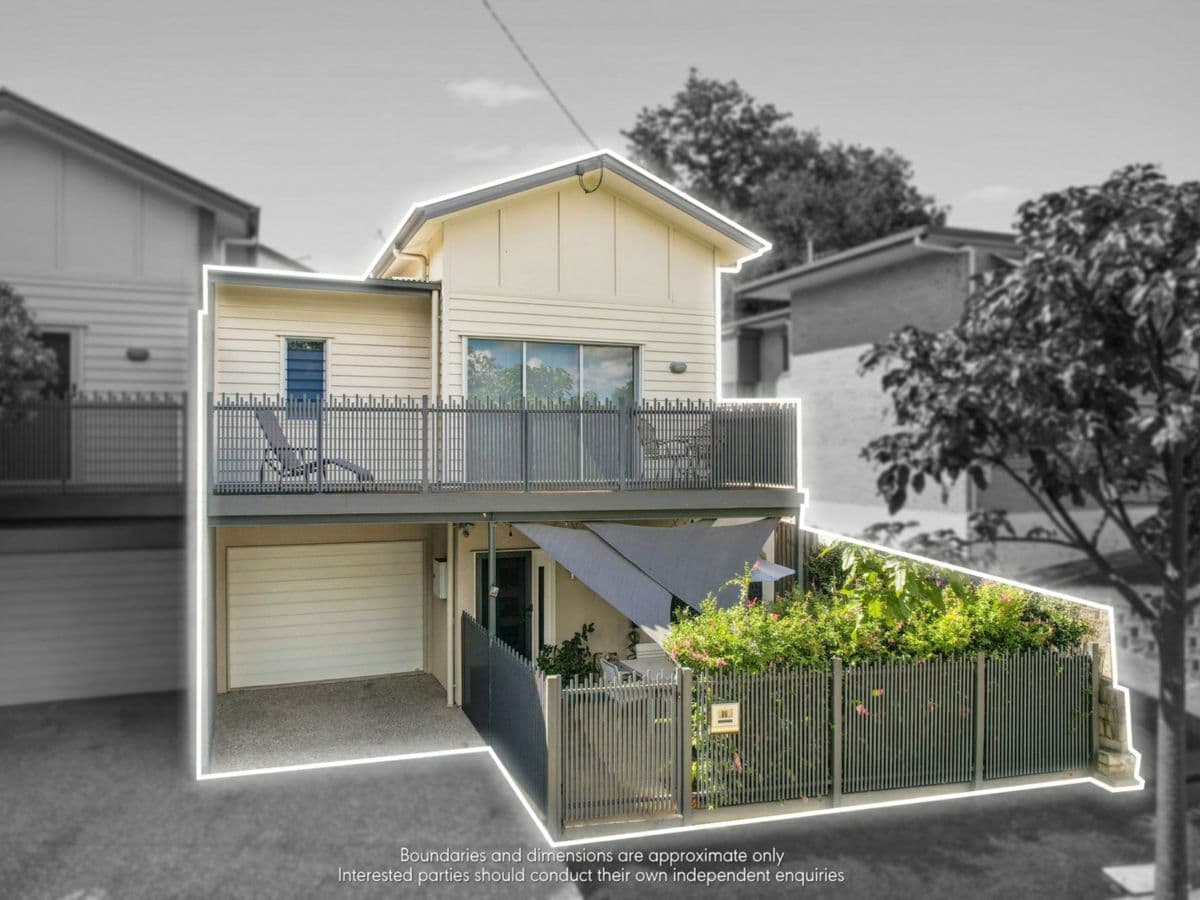 86 Adamson Street, WOOLOOWIN, Wooloowin - Image 1
