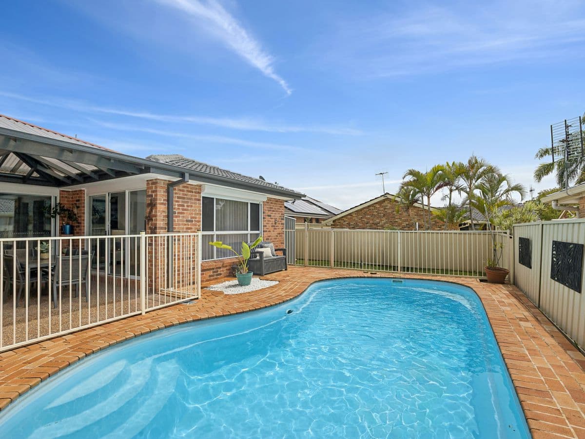9 Supply Close, BATEAU BAY, Bateau Bay - Thumbnail 4
