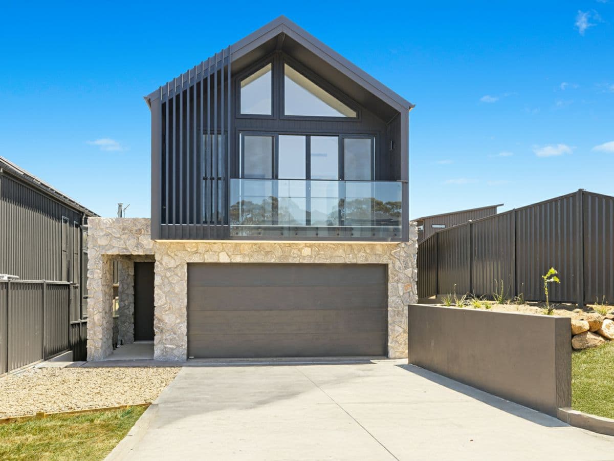 66B Twynam Street, JINDABYNE, Jindabyne - Image 1