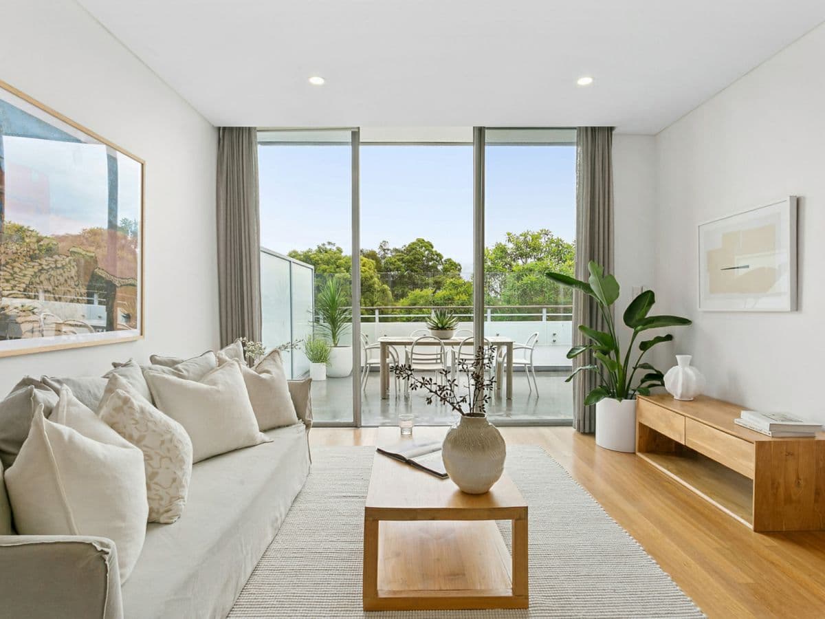 304/1 Mckinnon Avenue, FIVE DOCK, Five Dock - Image 1
